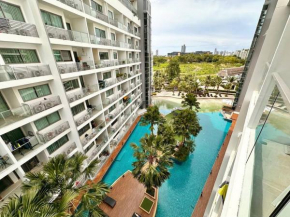 PREMIUM POOL VIEW Studio in Laguna Beach Resort 1